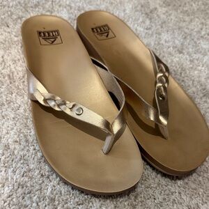 Reef Women's Metallic Gold Sandals